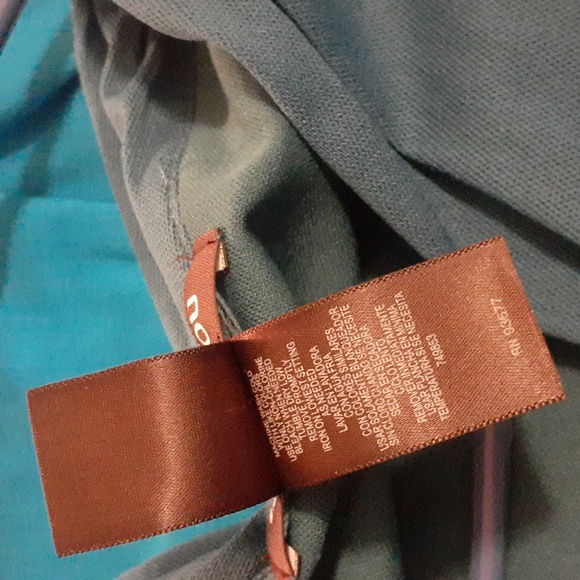 Top - Picture 4 of 4